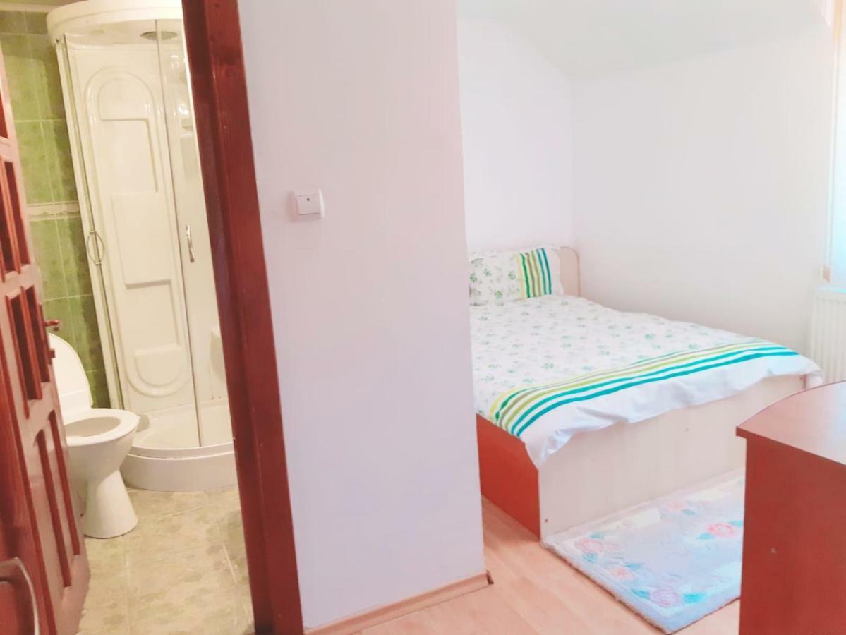 Casa Gabi Hotel Bran  Buitenkant foto